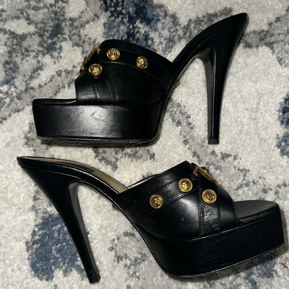 GIANNI VERSACE TRIBUTE MEDUSA BLACK LEATHER SLIDES HEELS Size 10 - Picture 11 of 13